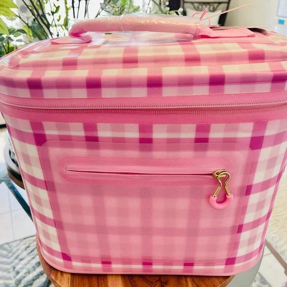 HP Stoney Clover Lane Soft Sided Cooler - Picture 3 of 16